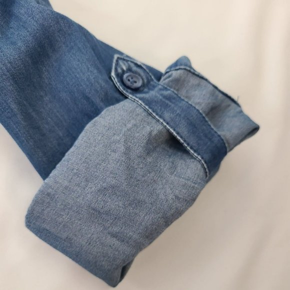 AMERICAN RAG Denim Button Up Shirt Women's XS Blouse Top Button Blue Frayed Edge - Picture 3 of 13